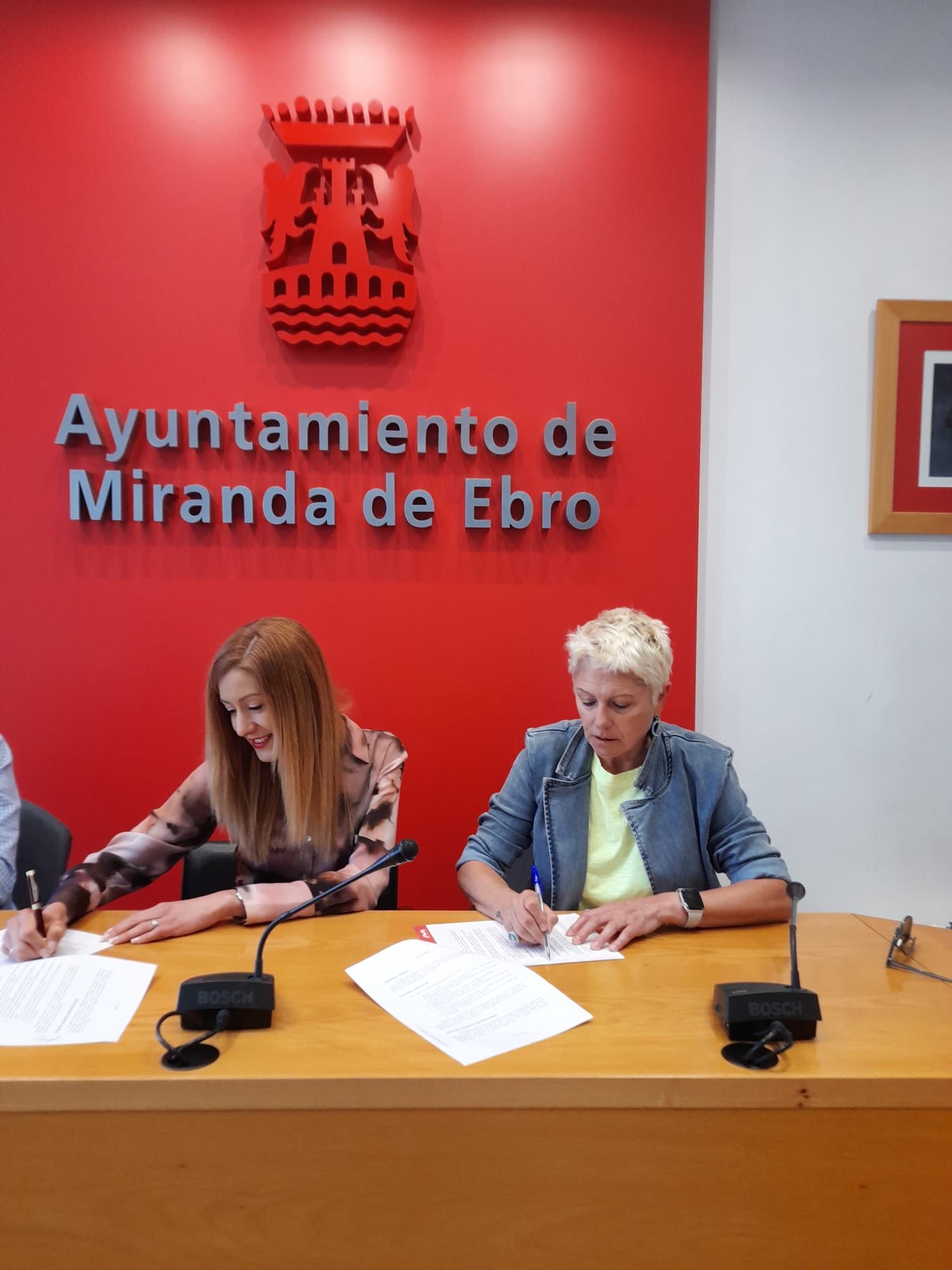 Convenio con AFAMI